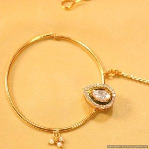 BRAND NEW Indian gold nosering with stones